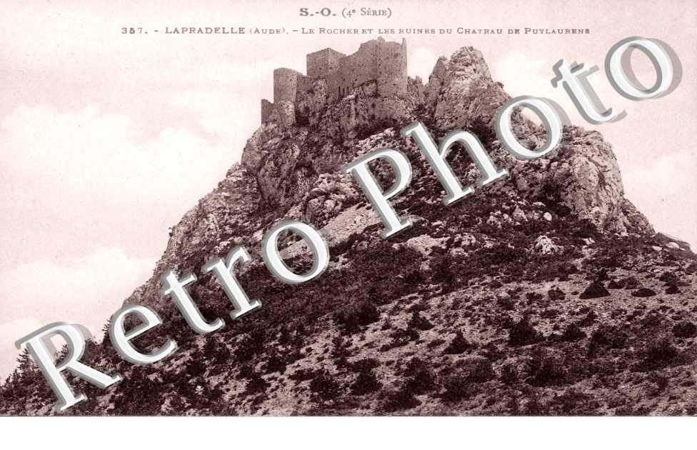 Le Rocher et les Ruines du Chateau
