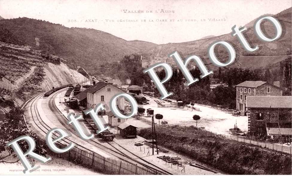 Vue Generale de la Gare et le Village