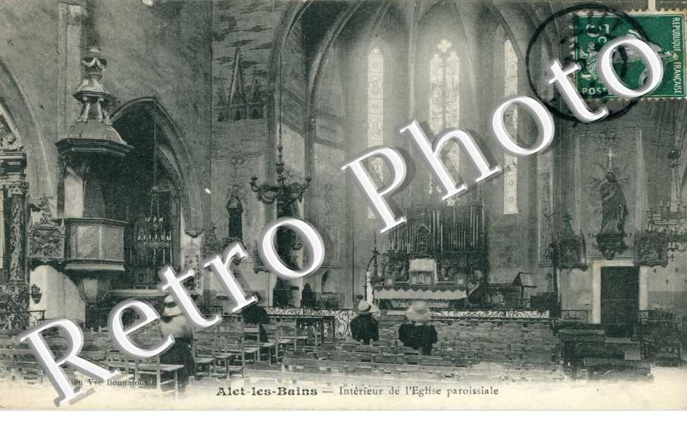 Interieur de l'eglise
