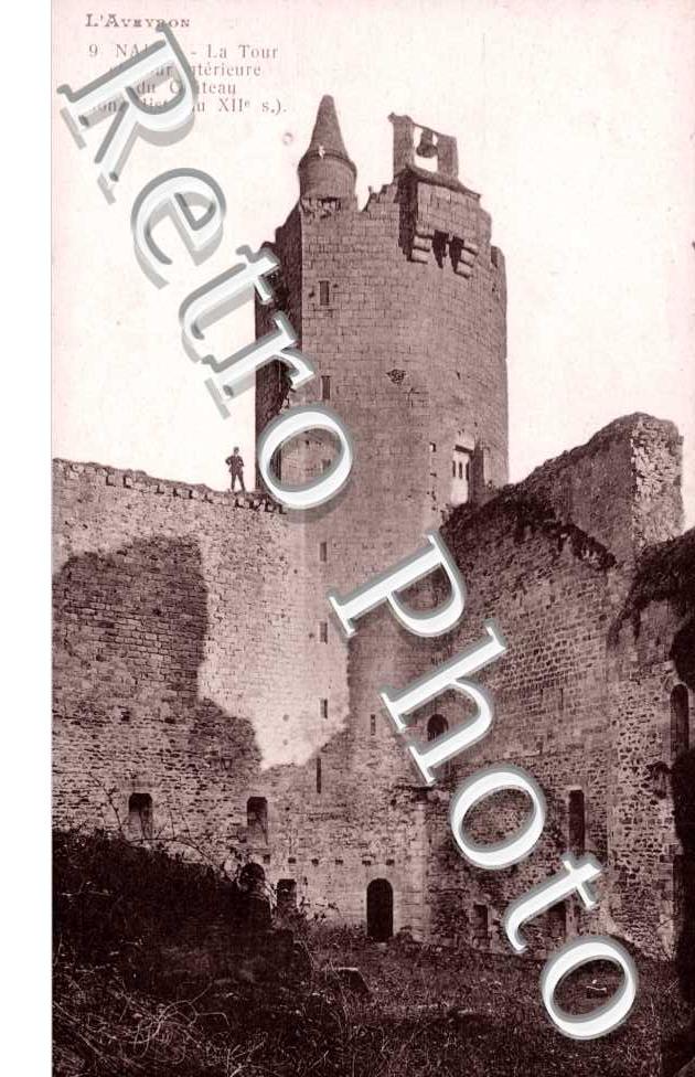la Tour et la Cour Interieure du Chateau