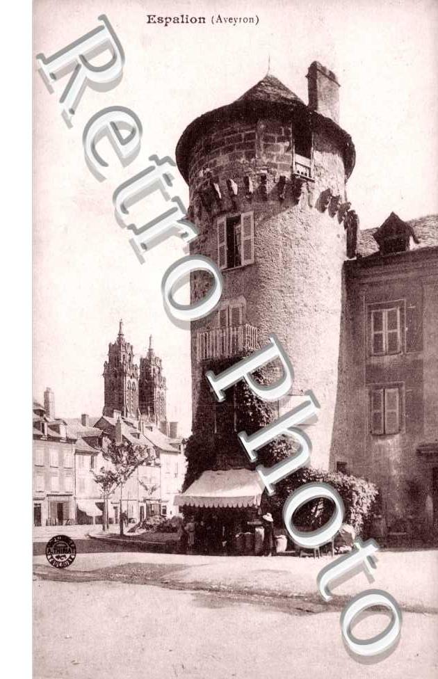 Une Tour