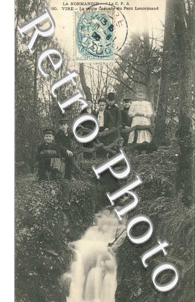 La petite cascade du parc Lenormand