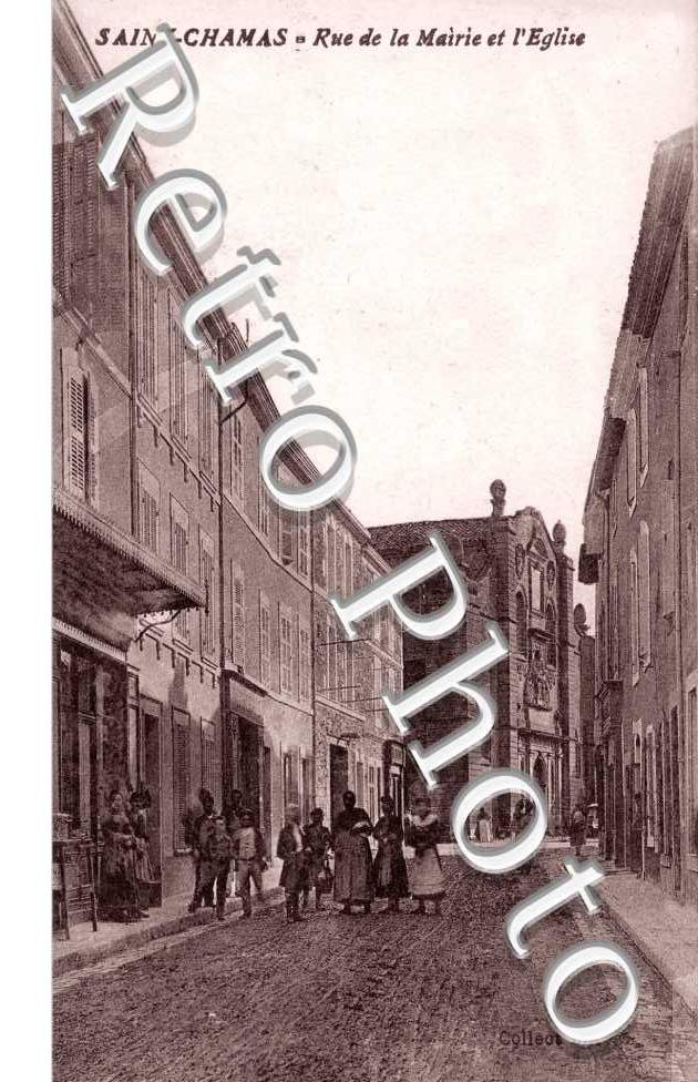 rue de la mairie et l'eglise