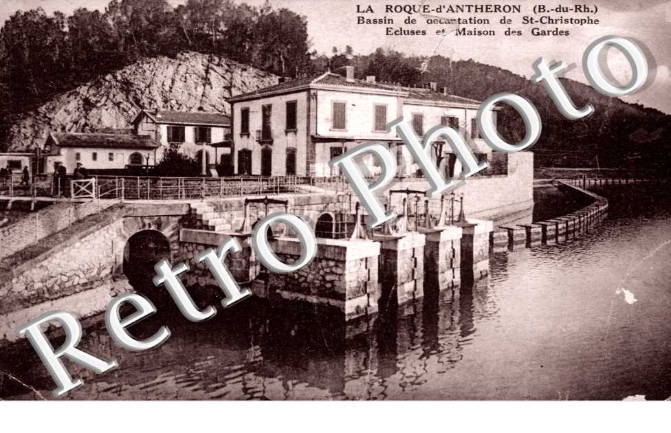 Bassin de decantation de St Christophe, Ecluses et Maison des Gardes