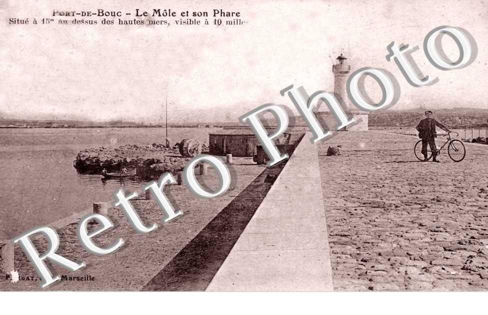 Le Mole et son Phare