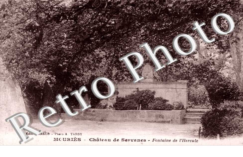 Chateau de Servanes  - fontaine de l'Hercule