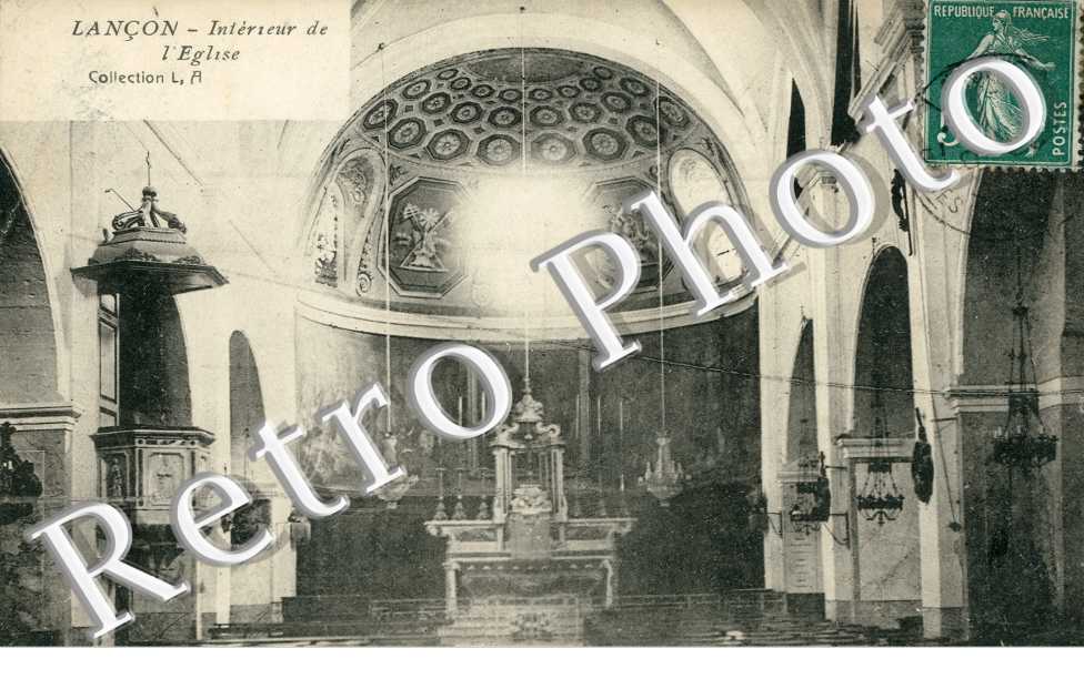 Interieur de l'eglise