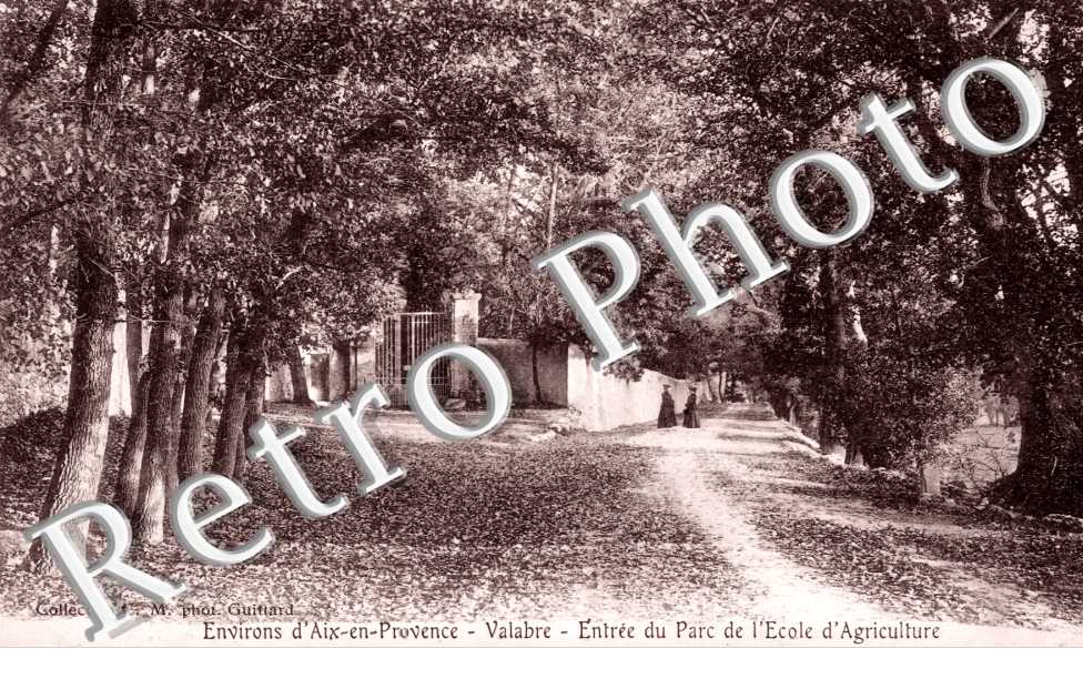 Entrée du parc de l'école d'agriculture
