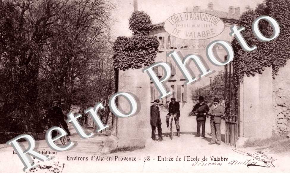Entree de l'ecole Valabre