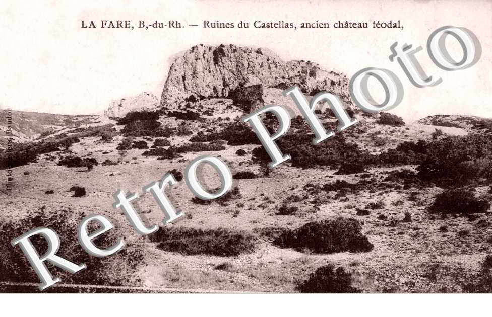 Ruines du castellas - ancien chateau feodal