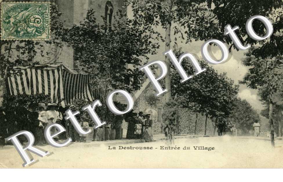 entree du village