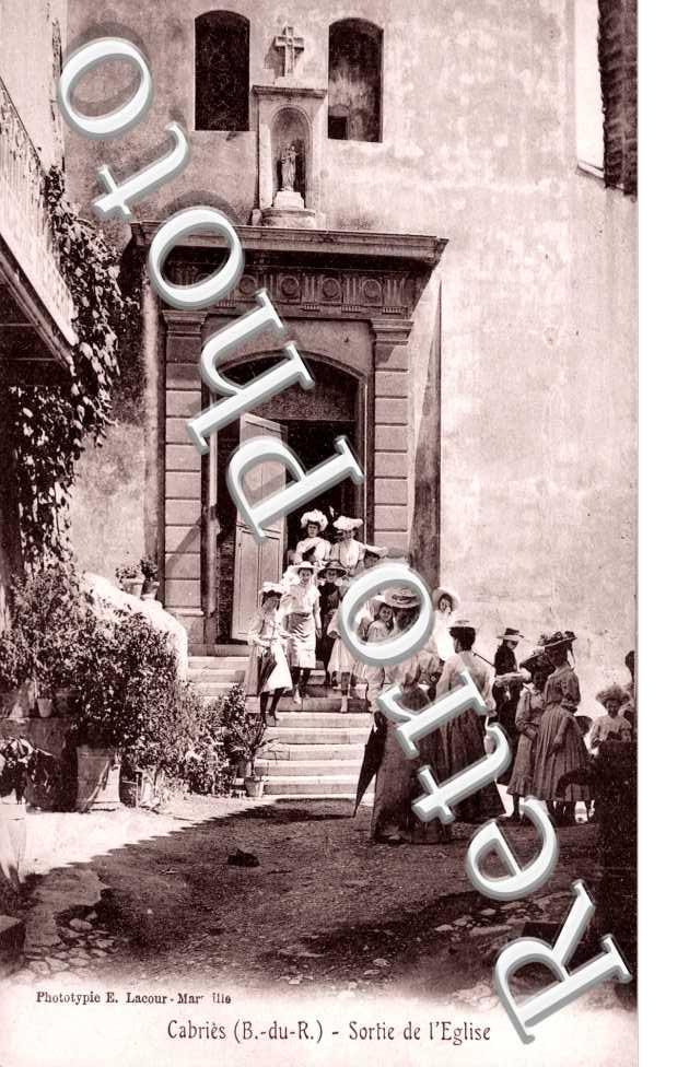 Sortie de l'Eglise