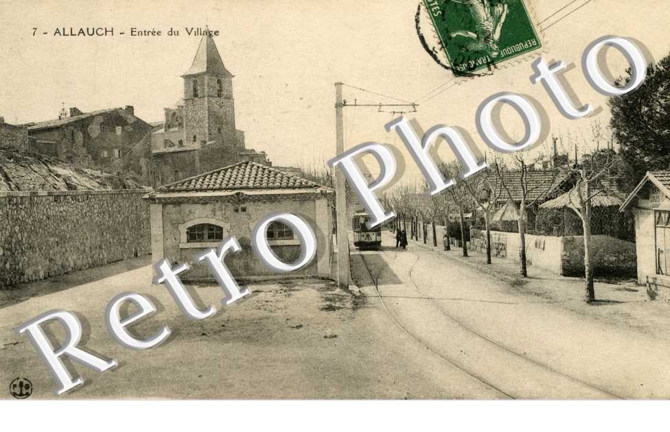 Entree du Village