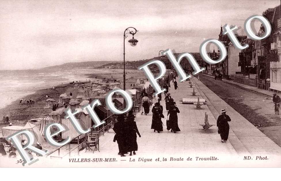 la digue et la route de Trouville