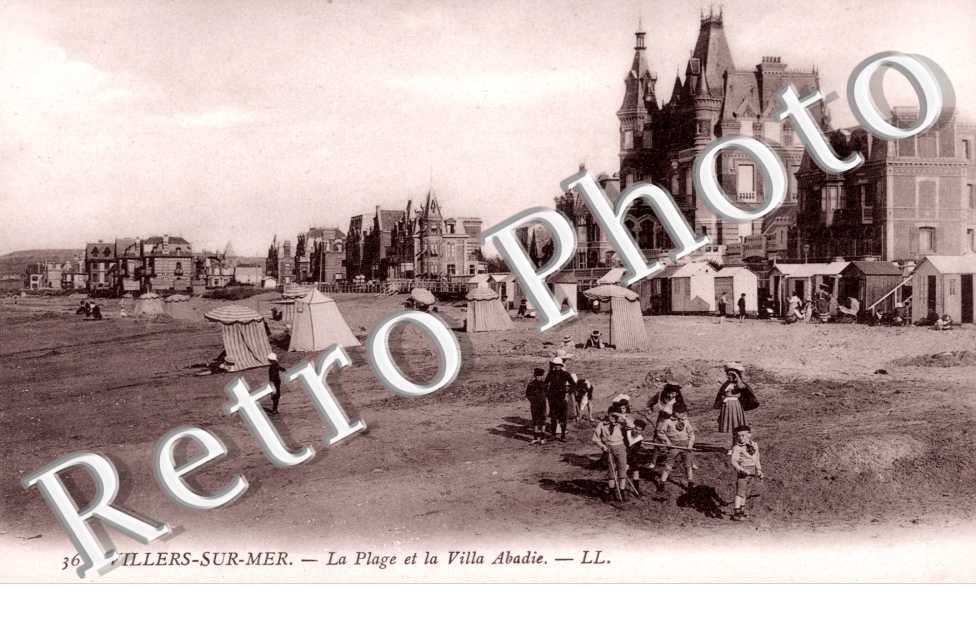 Villers-sur-Mer, la Plage et la Villa Abadie