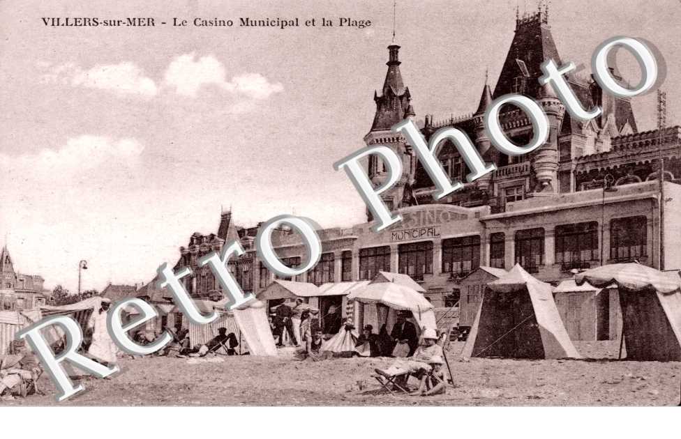 Villers-sur-Mer, le Casino Municipal et la Plage