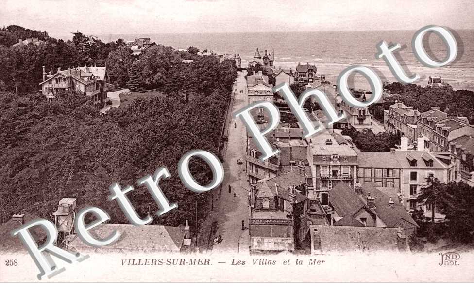 Villers-sur-Mer, les Villas et la Mer