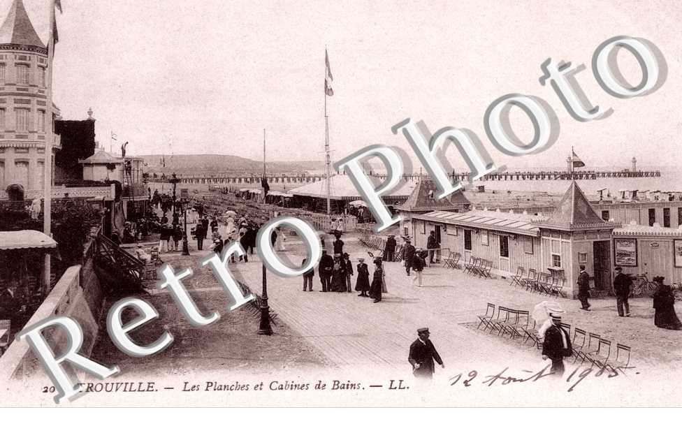 Les Planches et Cabines de bains