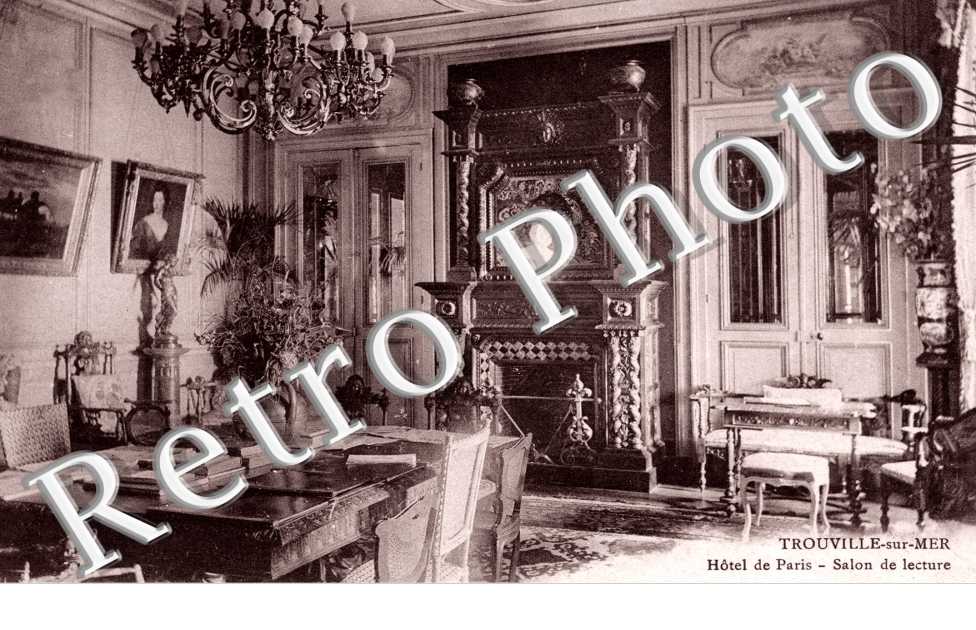 l'Hotel de Paris - salon de lecture