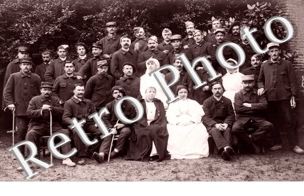 Infirmieres et Militaires