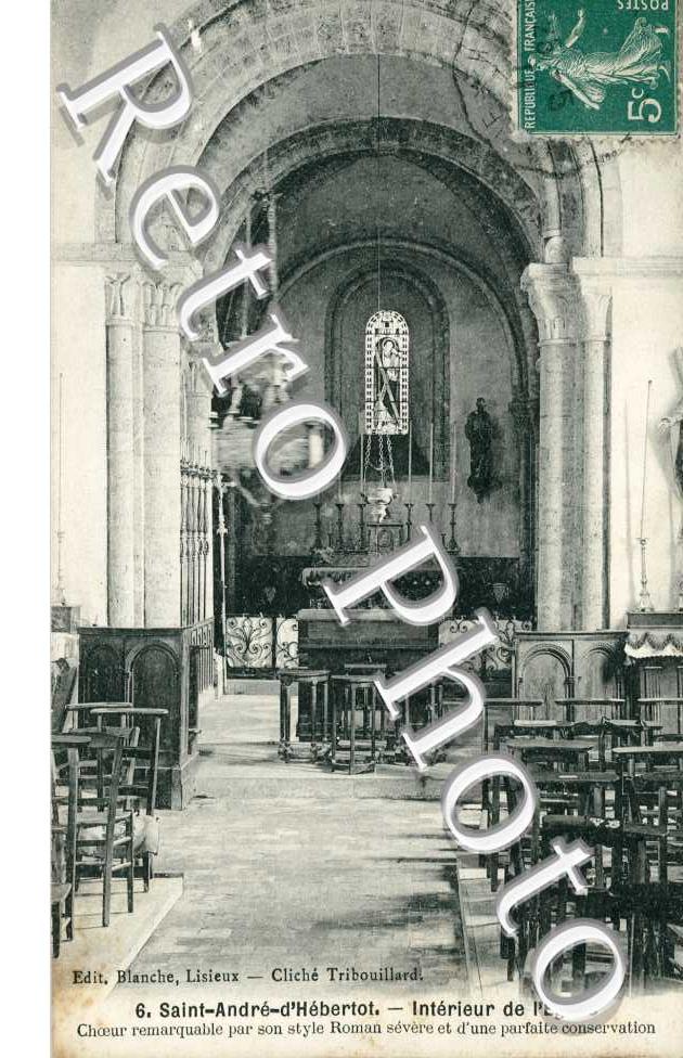 Interieur de l'eglise