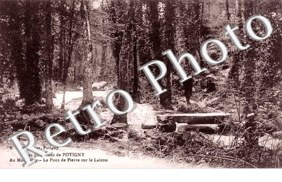 Le pont de Pierre sur le Laizon