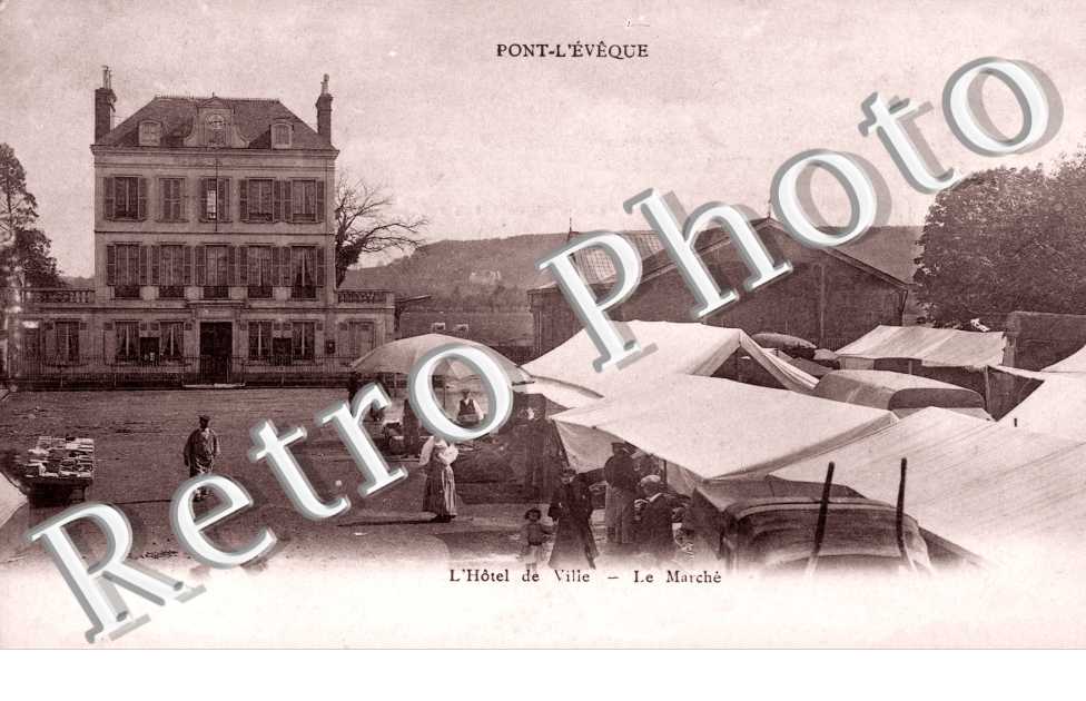 Hotel de Ville, le Marche