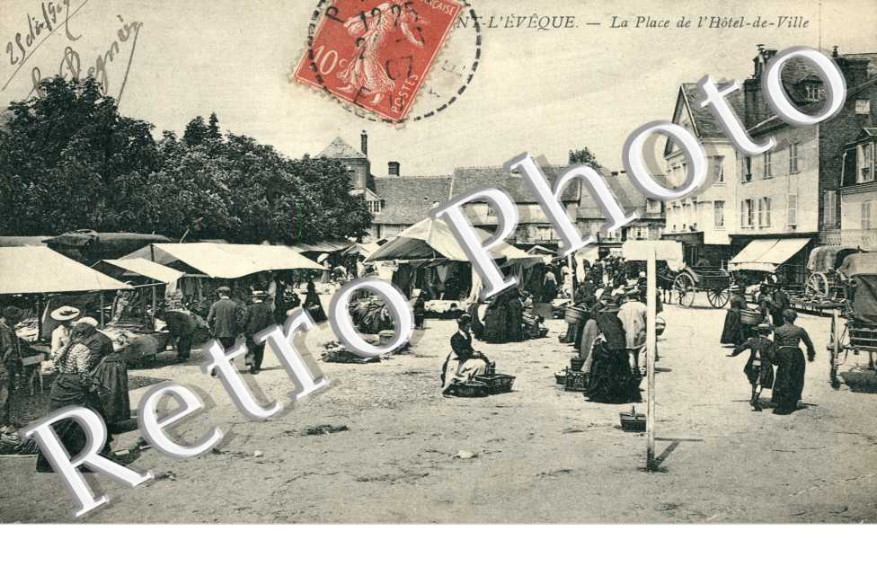 la place de l'hotel de ville