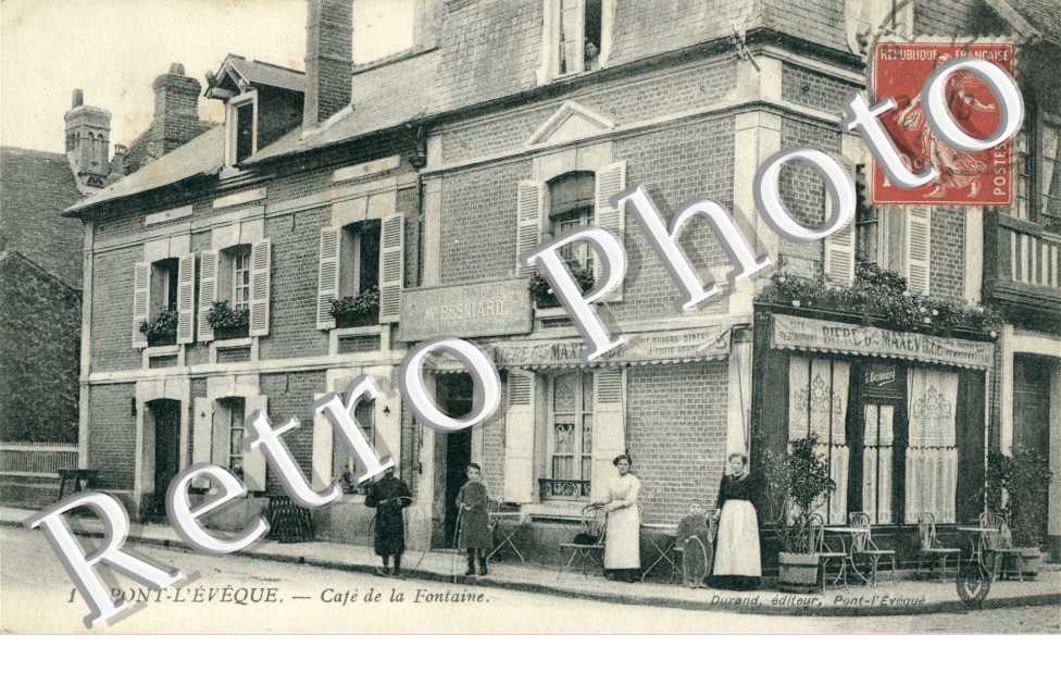Cafe de la Fontaine