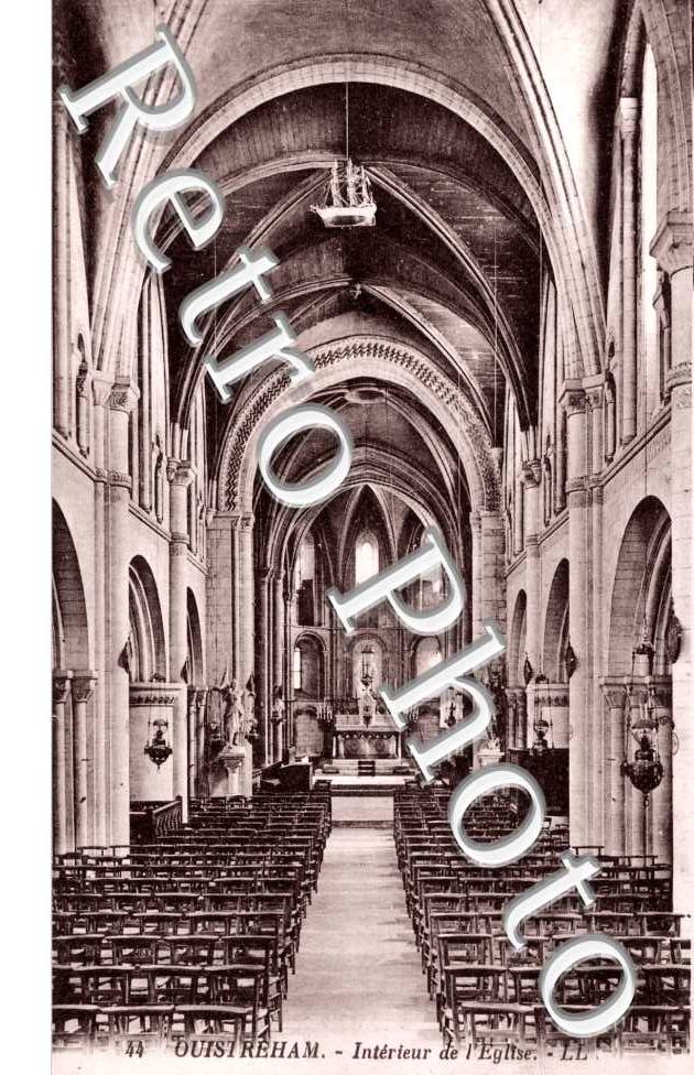 interieur de l'eglise