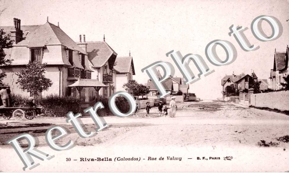 Riva-Bella, Rue de Valmy