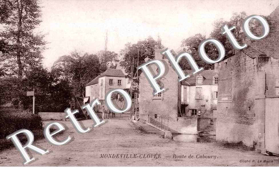 Clopee -  Route de Cabourg