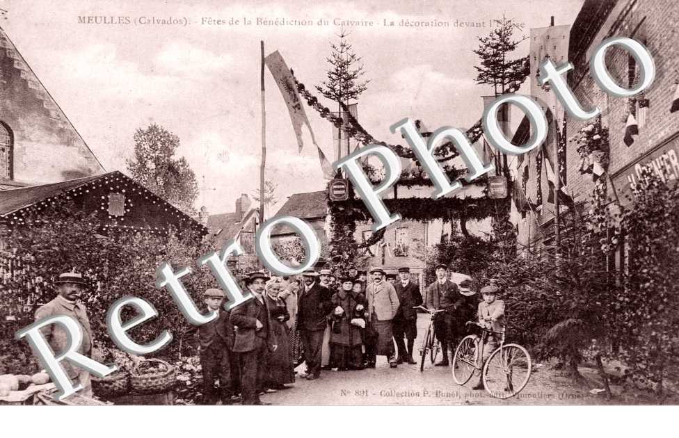 fetes de la benediction du calvaire, la decoration devant l'eglise
