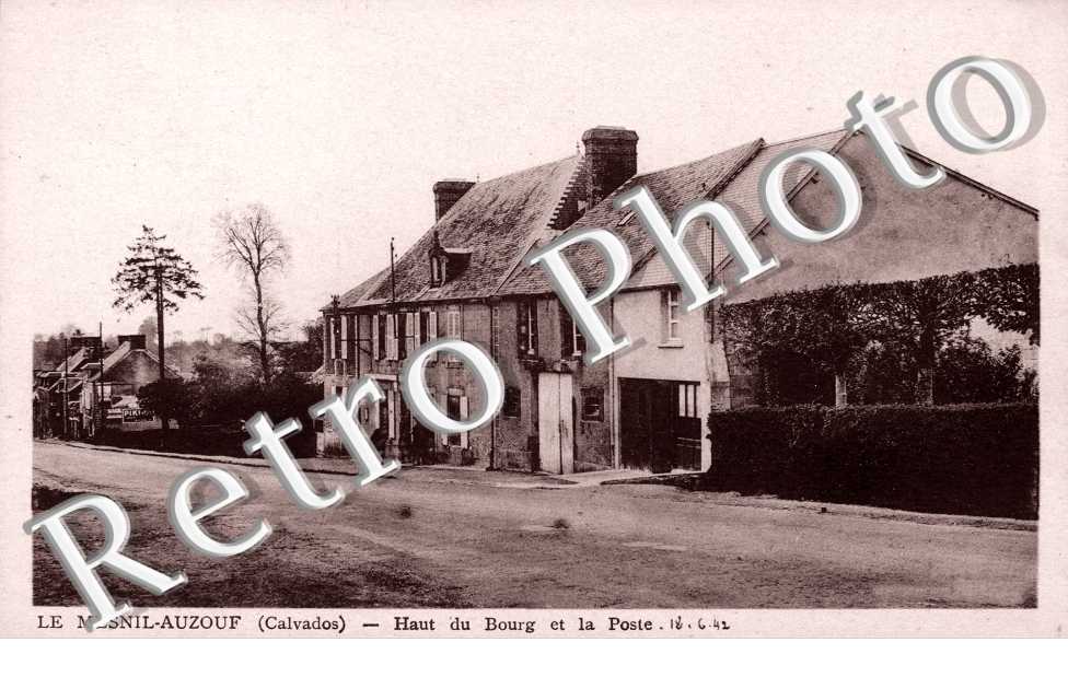 Haut du bourg et la poste