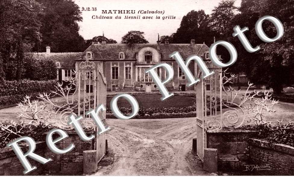 chateau du Mesnil avec la grille