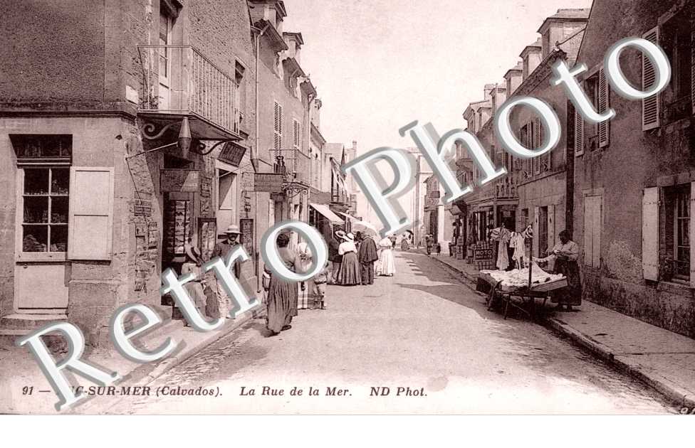 Luc-sur-Mer, la Rue de la Mer