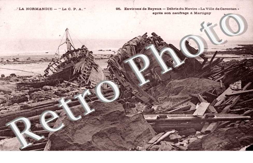 debris du navire "la ville de Carentan" apres son naufrage a Martigny