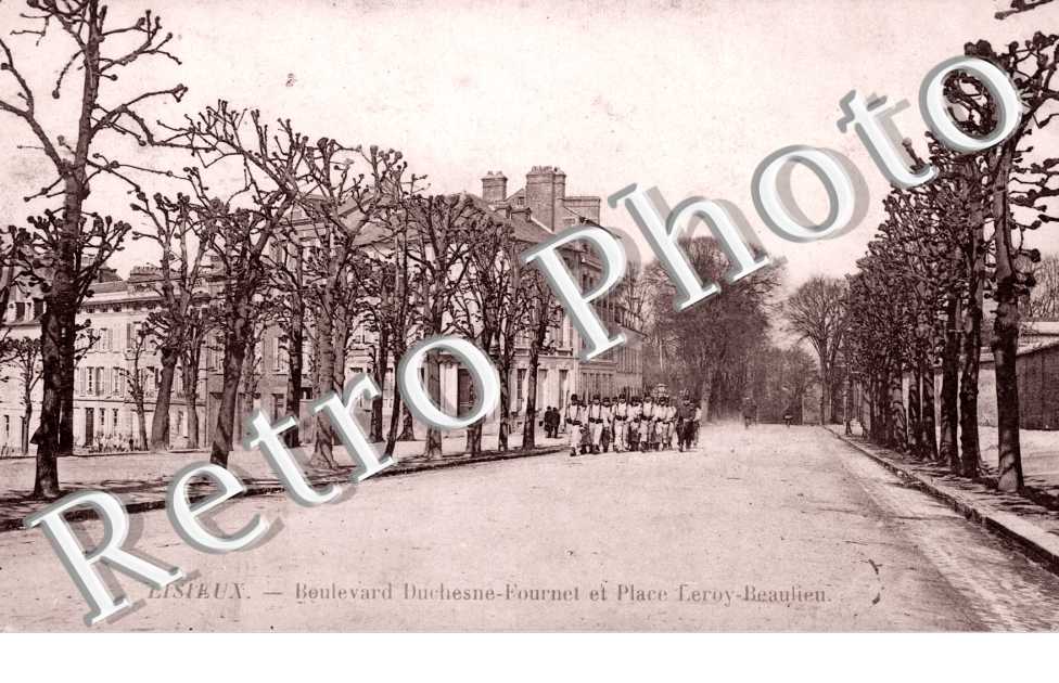 Boulevard Duchesne-Fournet et Place Leroy-Beaulieu