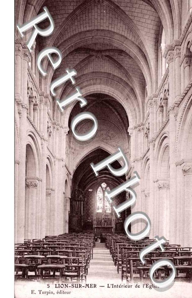 Interieur de l'Eglise