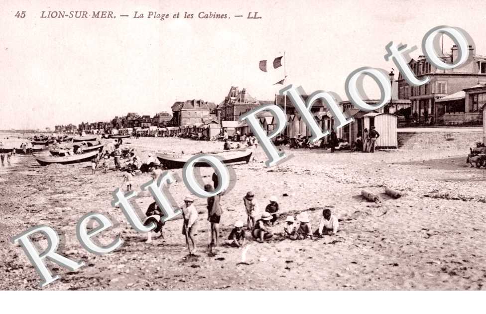Lion-sur-Mer, la Plage et les Cabines