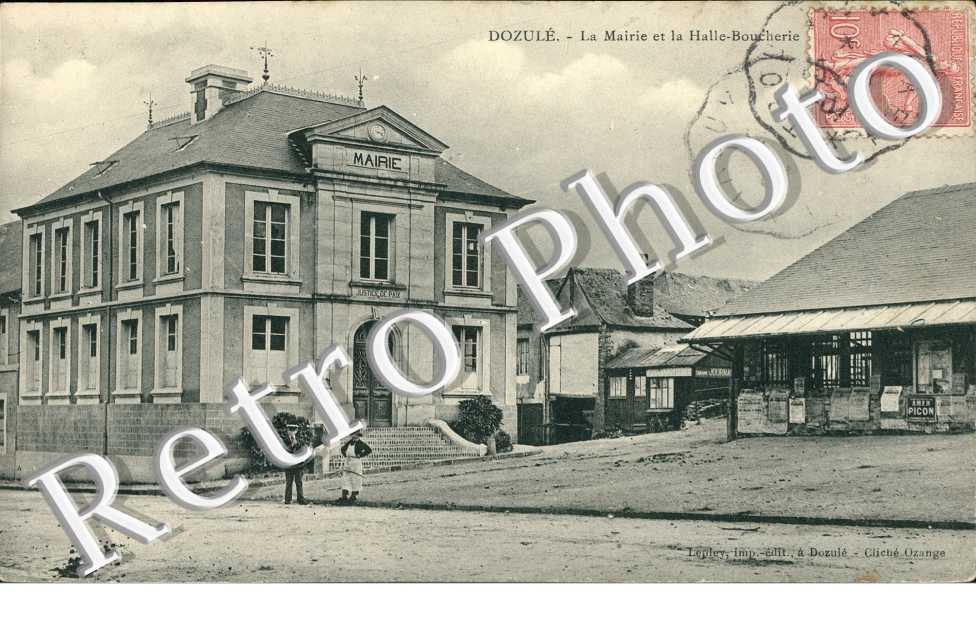 la mairie et la halle-boucherie