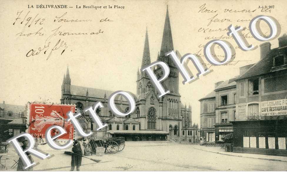 la Delivrande, la basilique et la place