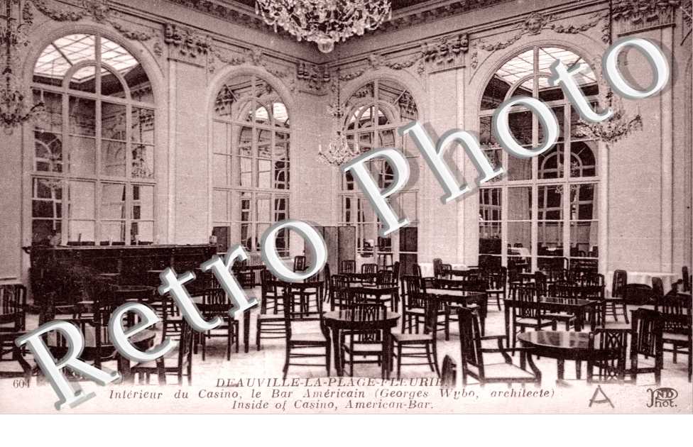 interieur du casino, le bar americain