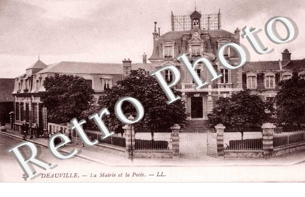 La Mairie et la Poste