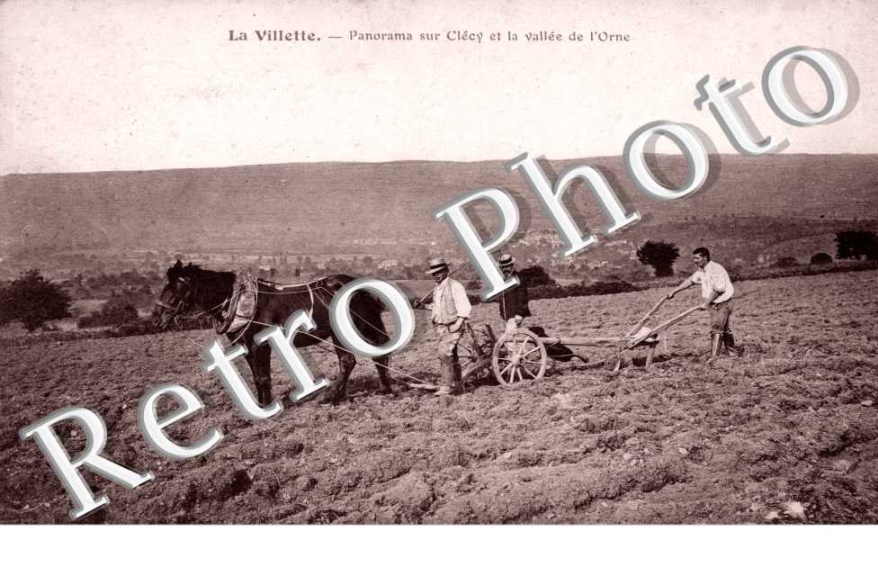 La Vilette, panorama sur Clery et la vallee de l'Orne