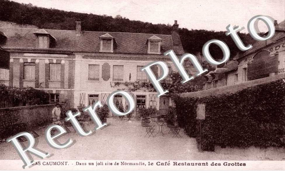BAS CAUMONT le cafe-restaurant des Grottes
