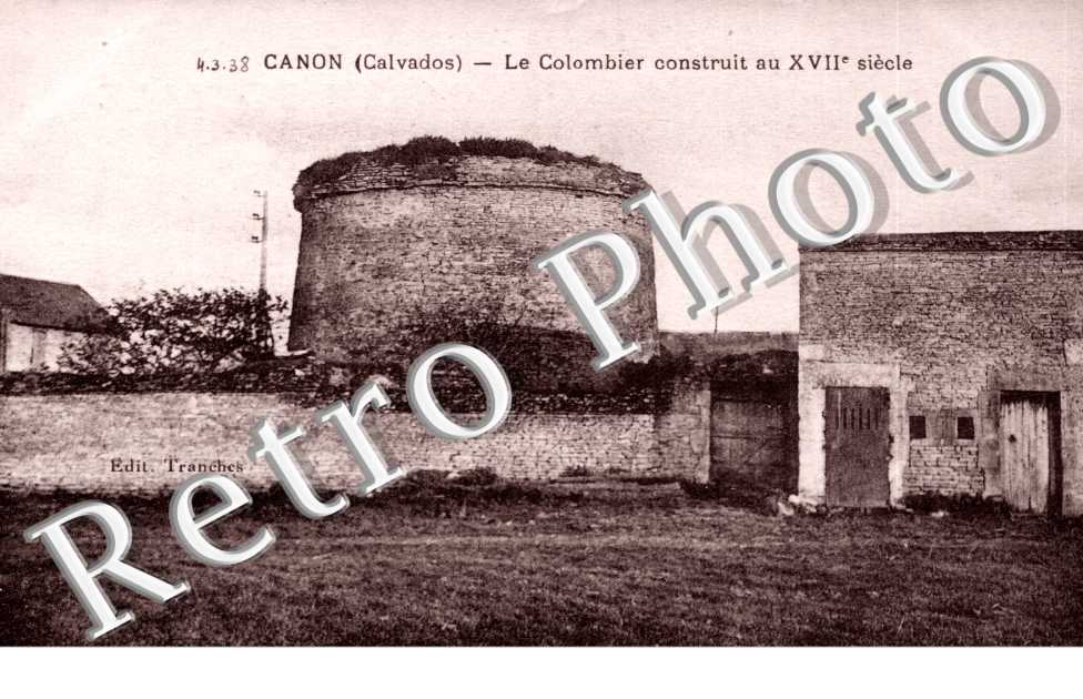 Canon le Colombier construit au XVIIe siecle