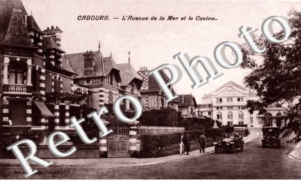  l'Avenue de la Mer et le casino