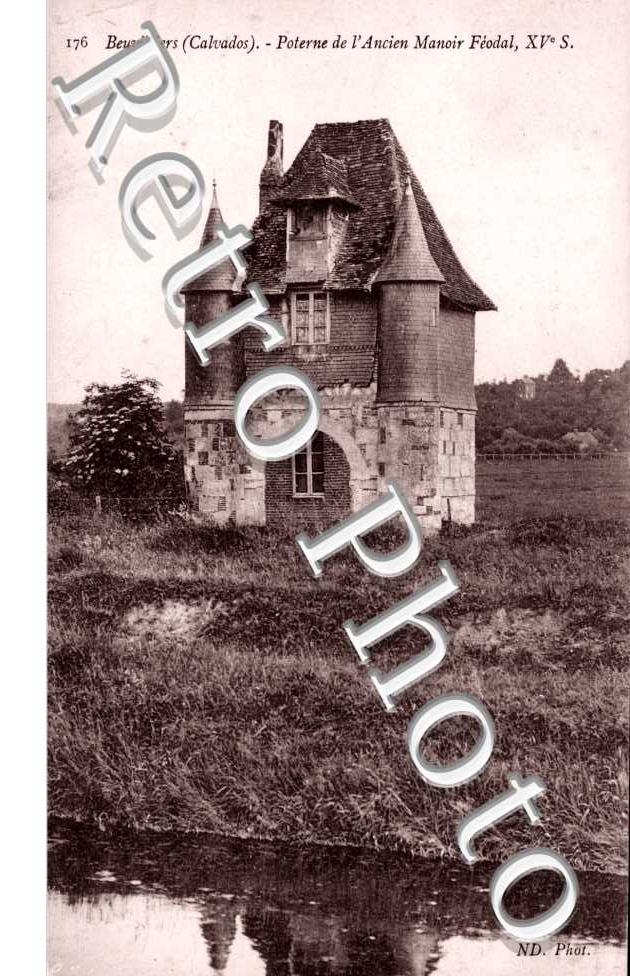 poterne de l'ancien manoir feodal