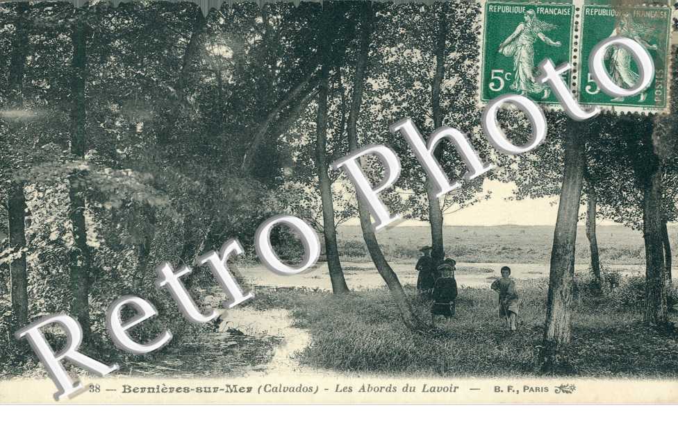 Les abords du Lavoir